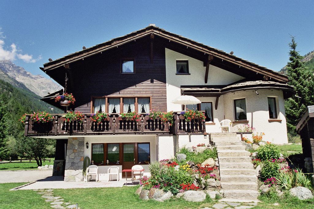 ザース・グルントHaus Alpensternアパートメント 部屋 写真