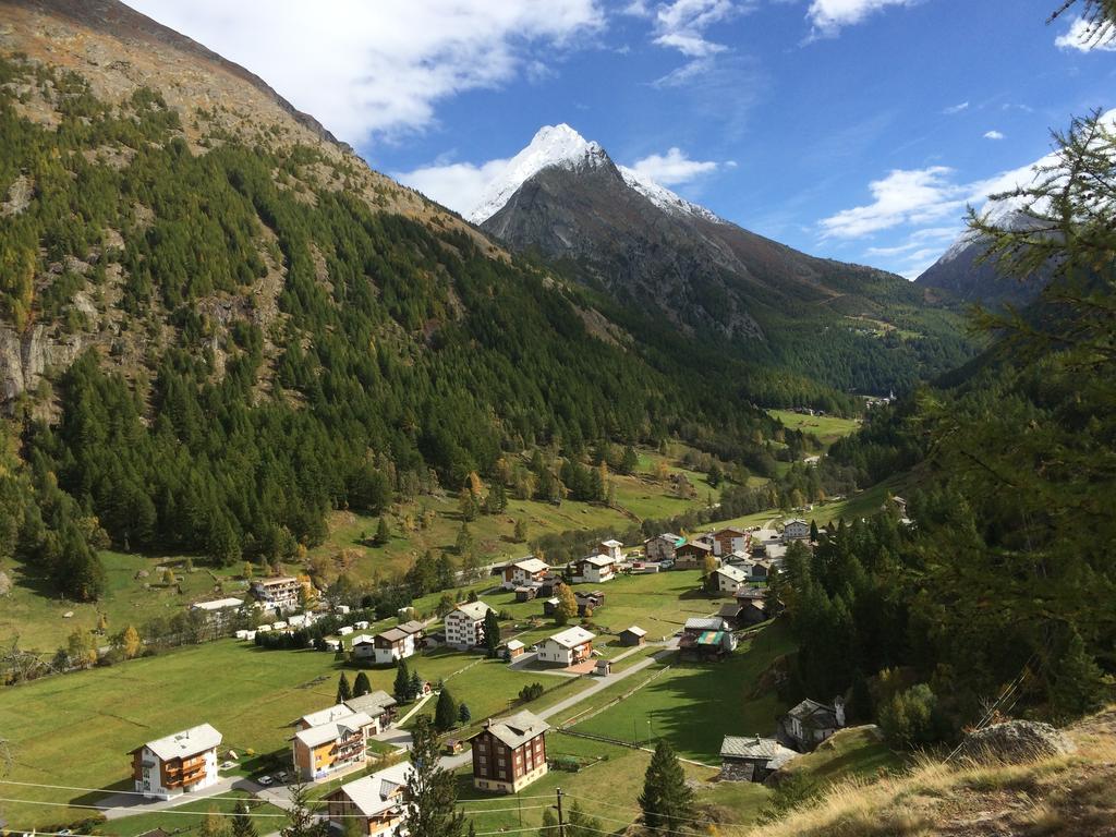 ザース・グルントHaus Alpensternアパートメント エクステリア 写真